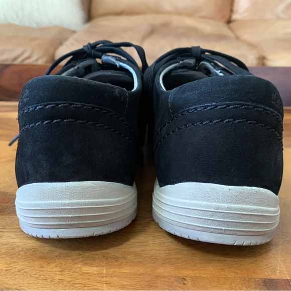 Dansko Black Sneakers - Picture 5 of 7